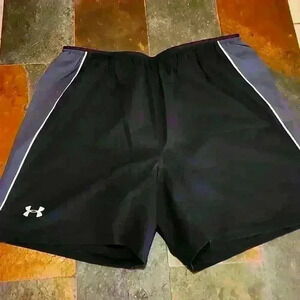 Under Armour men's XL Athletic Lined Black Shorts